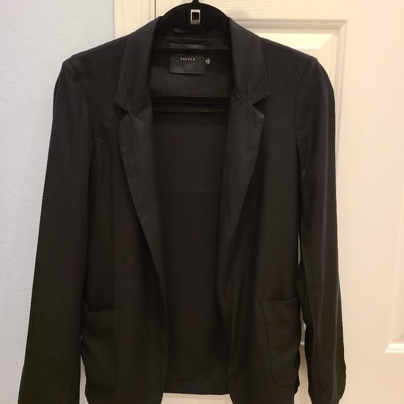 Talula Kent Blazer size 00 - black from Aritzia - Picture 5 of 9